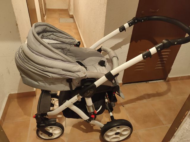 OFERTA:Carro bebe poco uso