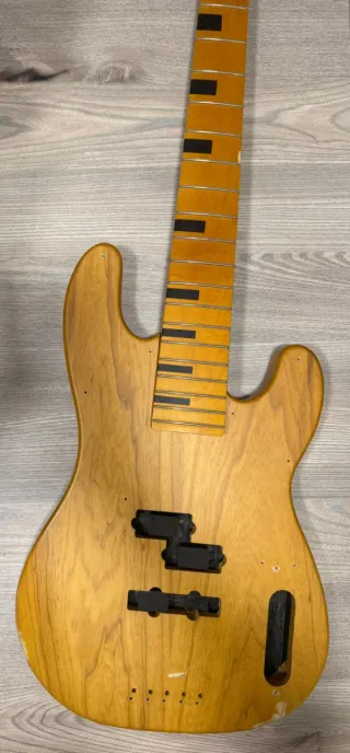 Cuerpo Bajo Schecter tbass 5 cuerdas