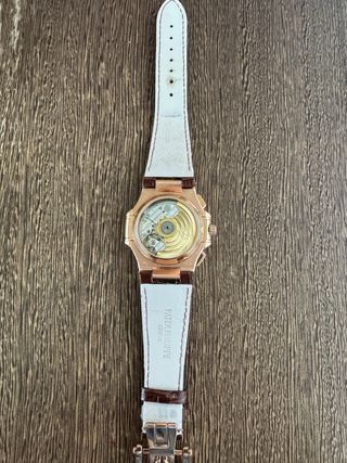 Reloj Patek Philippe Nautilus Dorado Marrón