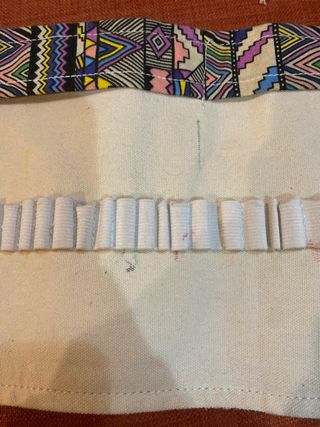 Astuccio porta matite arrotolabile