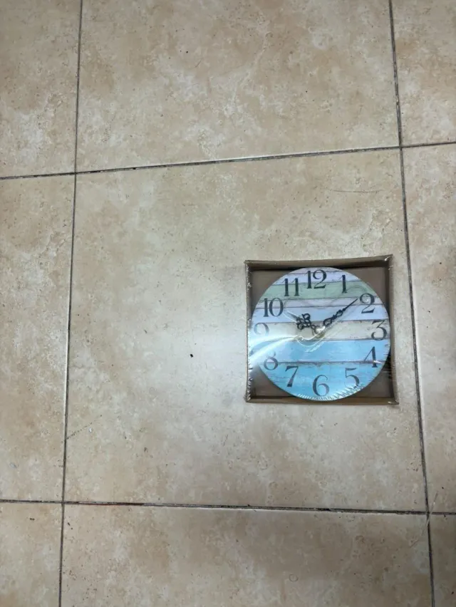 Reloj de pared decorativo