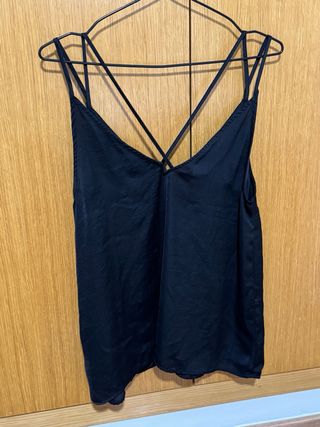 Top H&M tirantes cruzados talla 42