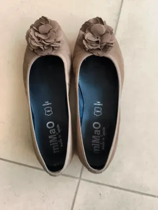 Zapatos planos miMao beige flor
