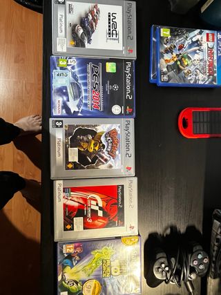 Consola PlayStation 2 con juegos