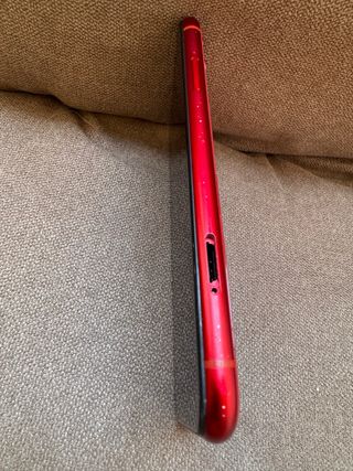 iPhone 11 Rojo - Para Piezas No
Funciona Rota