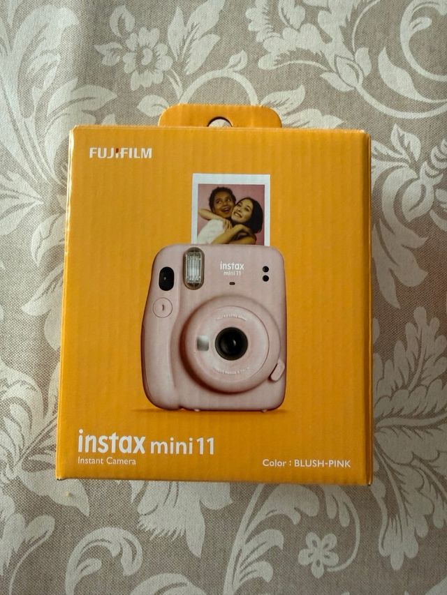 Cámara Fujifilm Instax Mini 11 Rosa