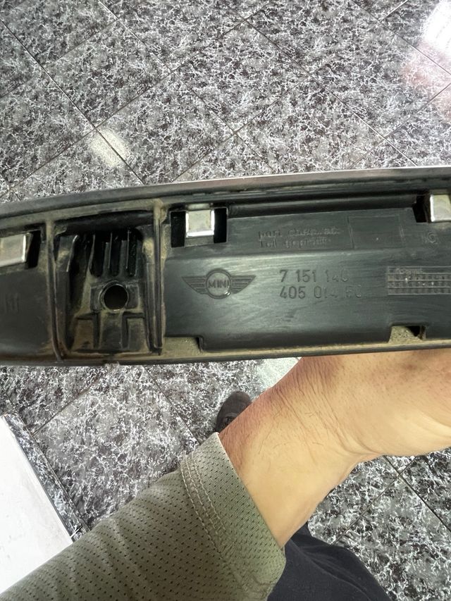 Asidero portón trasero cromado Mini R56