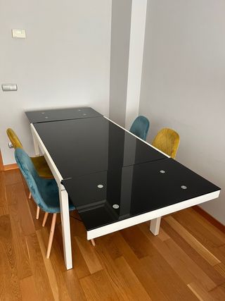 Mesa de comedor extensible