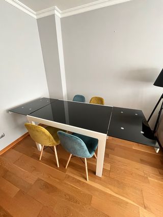 Mesa de comedor extensible