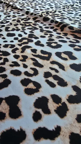 ✨ Foulard Leopardato 70x70 cm Elegante 