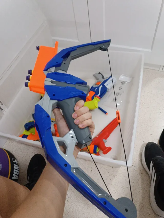Nerf Stratobow