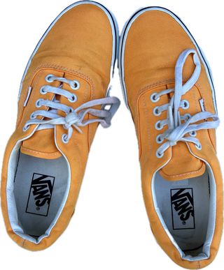 Zapatillas “ Vans “