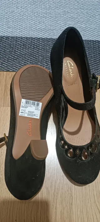 Zapatos Clarks Negros Tacón Mary Jane