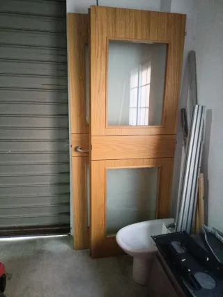 Puerta doble hoja madera con cristal