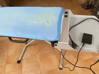 Tabla de planchar profesional con motor