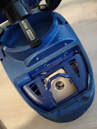 Aspirador Nilfisk Power Azul