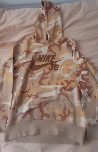 Sudadera Nike SB Camuflaje Beige Marrón