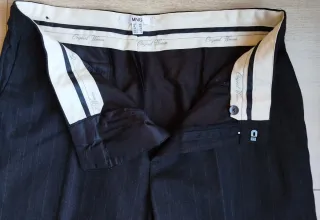 Traje de chaqueta y pantalón Mango T42 y Gorrito.