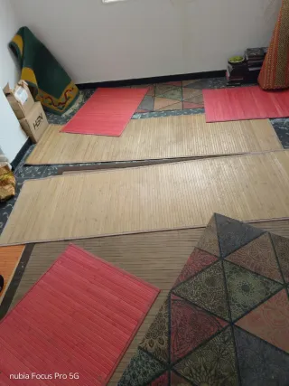 Offerta tappeti in bambù: 5/10€, vendita in loco