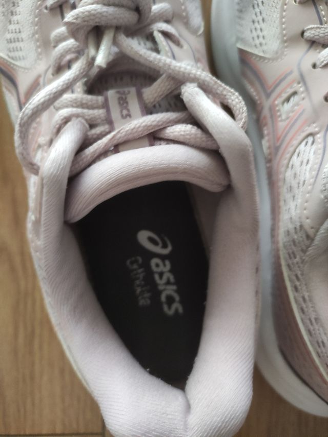 Deportivos Asics rosa T.37,5