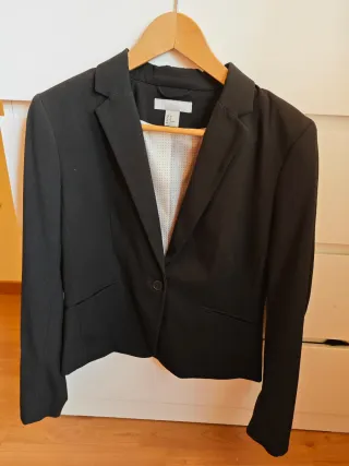 Americana H&M Mujer Talla 42 Negra