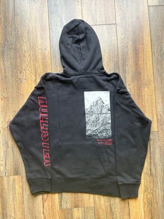 Sudadera Hollister Negra con Diseño Montaña