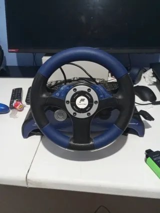 Volante Fanatec para PlayStation y pedales