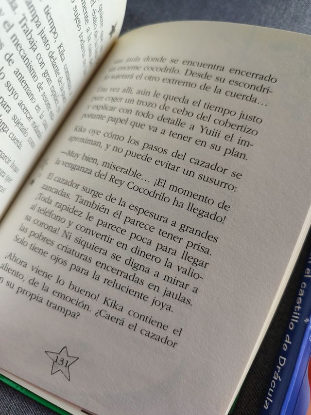 Lote de dos libros de Kika Superbruja : 10 y 11