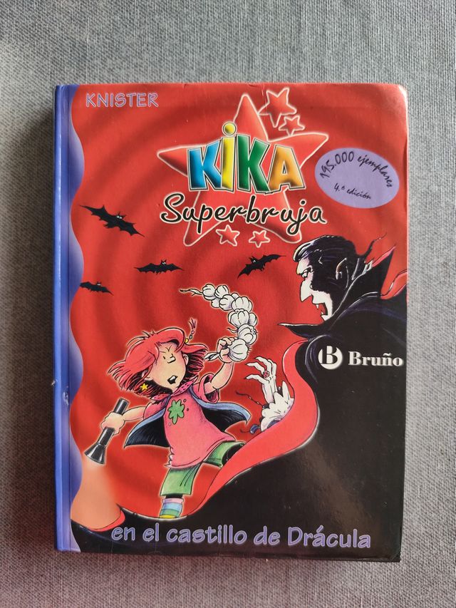 Lote de dos libros de Kika Superbruja : 10 y 11