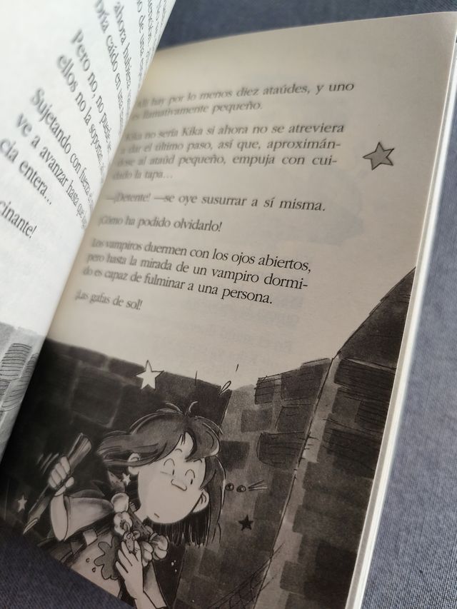 Lote de dos libros de Kika Superbruja : 10 y 11