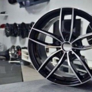 JUEGO DE 4 LLANTAS 18 STAR BLK VW039 5x100