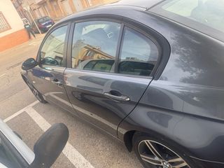 BMW Serie 3 e90 318i