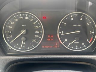 BMW Serie 3 e90 318i