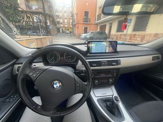 BMW Serie 3 e90 318i