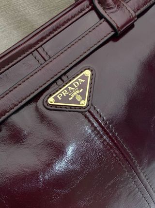 Bolso Prada Bonnie Burdeos Original