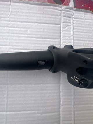 Manillar de bicicleta negro