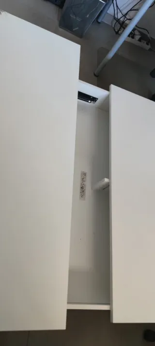 Mesa elevable Ikea blanca