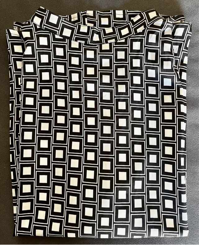 Blusa geométrica manga corta