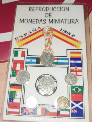 Reproducción Monedas Miniatura , España 