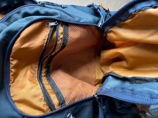 Mochila Quechua 120 Azul/Marrón