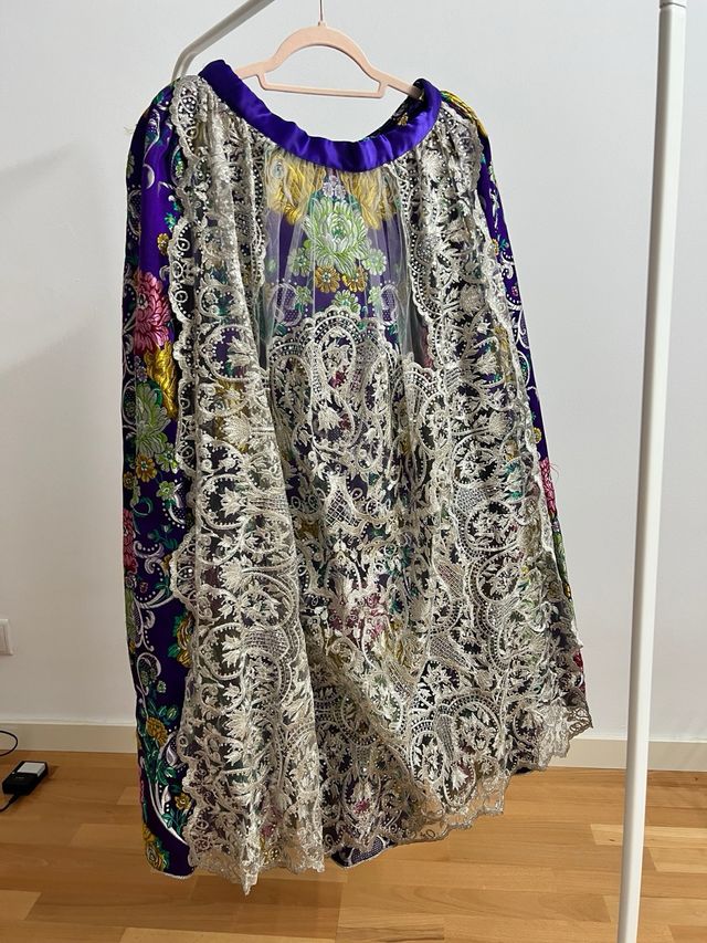 Traje Fallera S XVIII como nuevo.