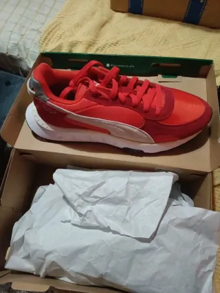 Deportivas Puma Rojas Talla 46 Nuevas
