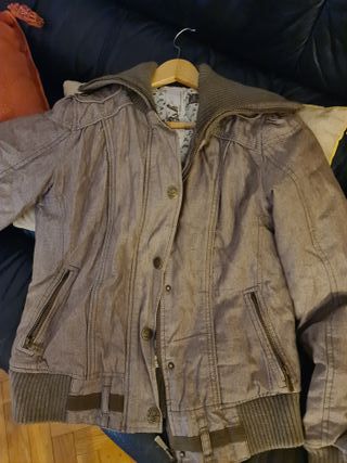 Cazadora BSK Talla L (equivale a S-M)
