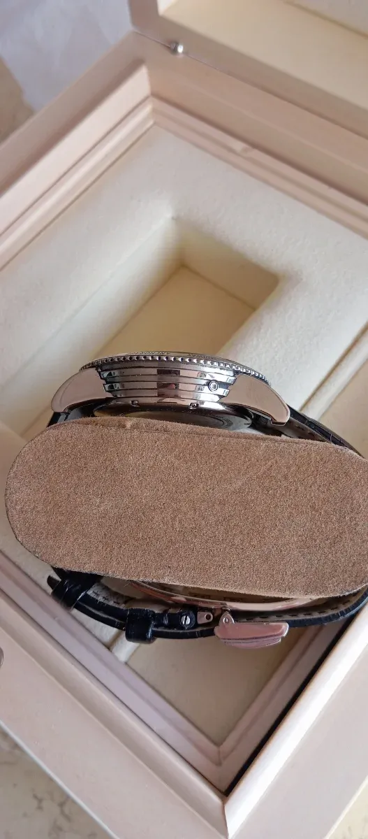 Reloj Suizo Corum Admiral's Cup Challenger 44 GMT