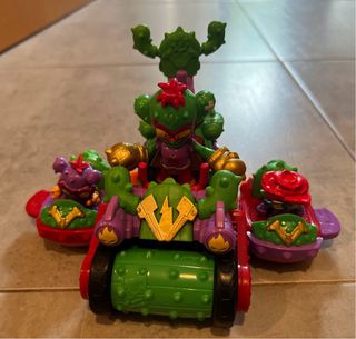 Superthings Coche Captus