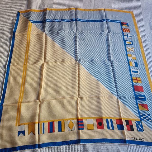 Pañuelo Pertegaz Banderas Náuticas Azul y Amarillo