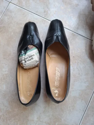 Zapatos negros GODY talla 40
