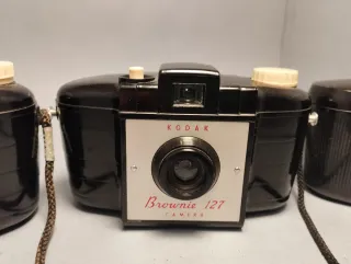 3 fotocamere Kodak Brownie 127