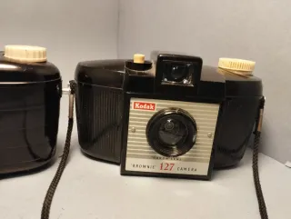 3 fotocamere Kodak Brownie 127