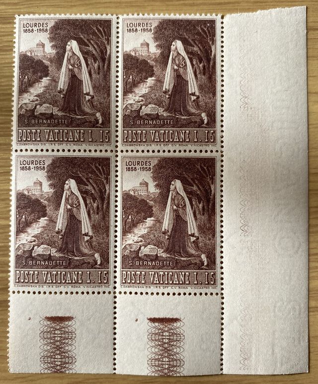 Francobolli Vaticano 1958 100° Lourdes (MNH**)